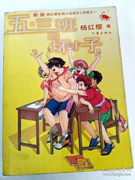 觉得这套裙好看吗，看看吧？游戏画面